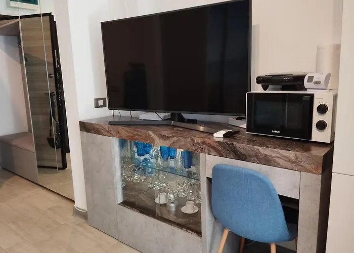 Alezzi Ely Apartment *