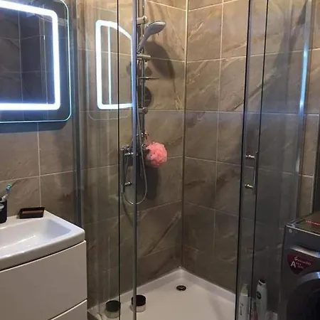 Alezzi Ely Năvodari